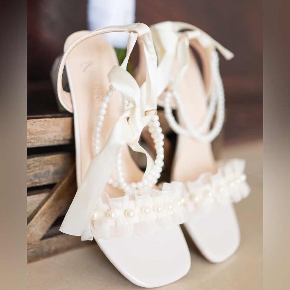 Faux peel chunky heels